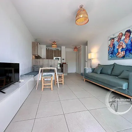 Le Rivage - A 50m De La Des Salins - Piscine Apartment Hyeres