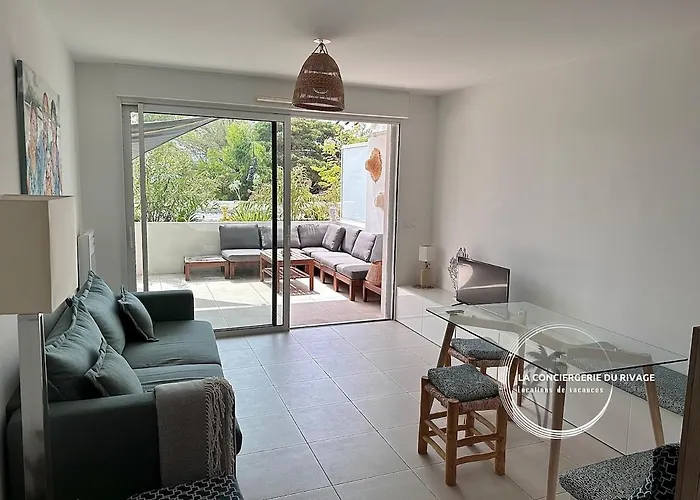 Le Rivage - A 50m De La Des Salins - Piscine Hyères